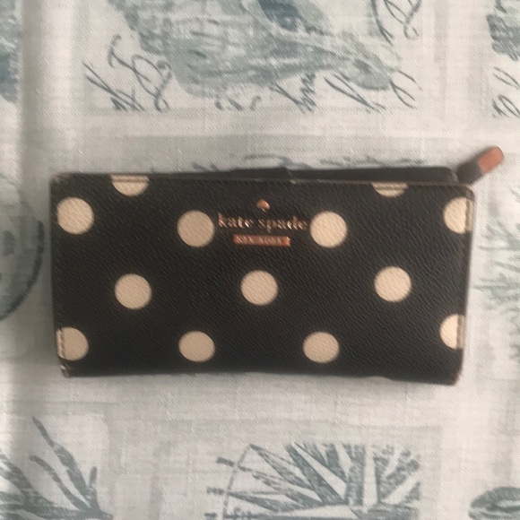 kate spade Handbags - Kate spade wallet